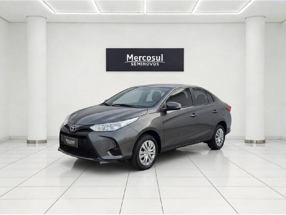 TOYOTA YARIS 1.5 16V FLEX XL MULTIDRIVE TOYOTA YARIS 1.5 16V FLEX XL MULTIDRIVE
